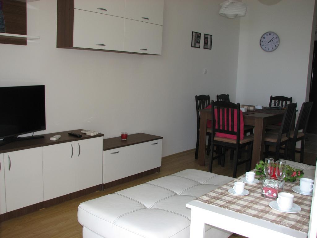 Two-Bedroom Apartment Donika Tsarevo Buitenkant foto