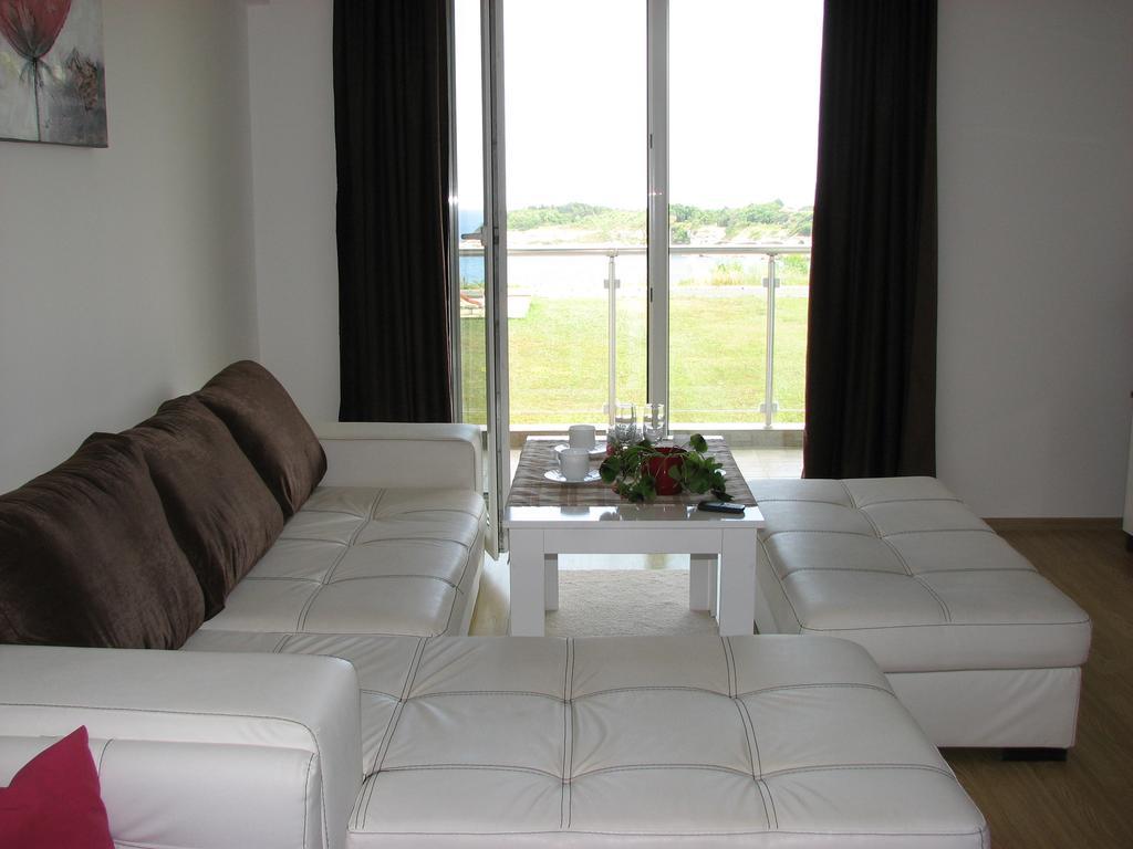 Two-Bedroom Apartment Donika Tsarevo Buitenkant foto